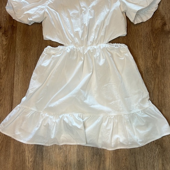White WAYF Puff Sleeve Cotton Cut-out Mini Dress, M - Picture 3 of 9